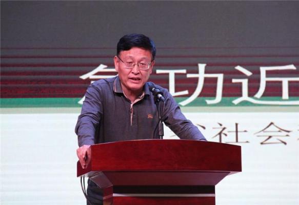 著名經(jīng)濟學家丁力為全鋁家居行業(yè)未來“指點迷津”？